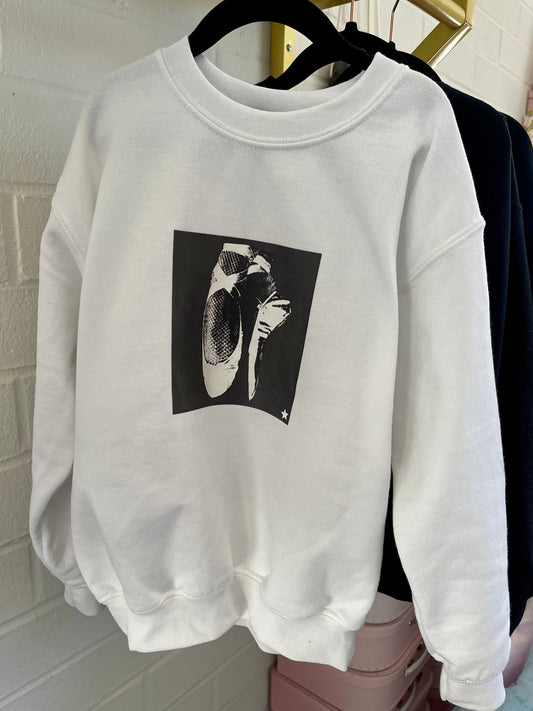 En Pointe Ballerina Sweatshirt